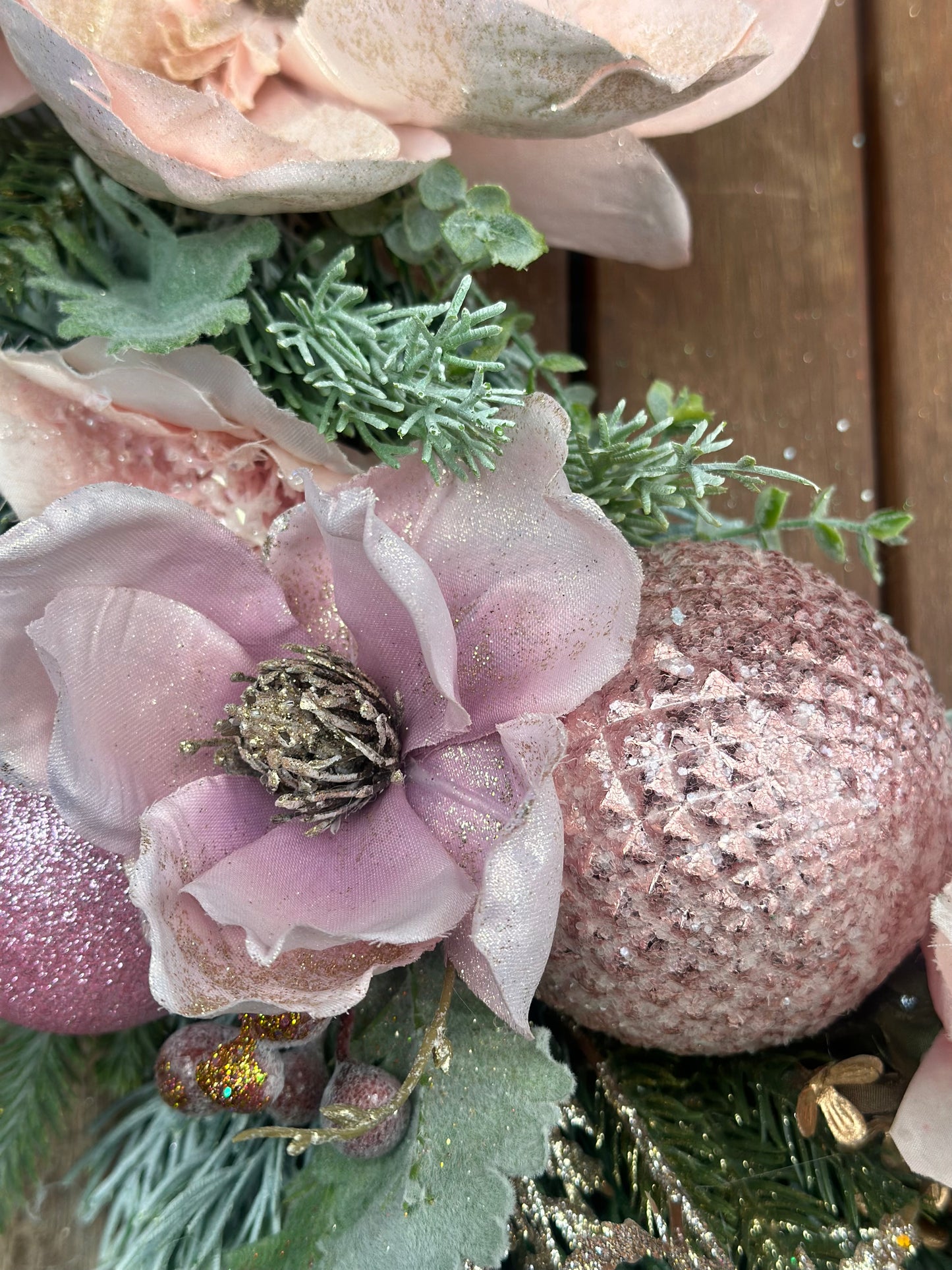 Frosted Magnolia Delight Christmas Wreath