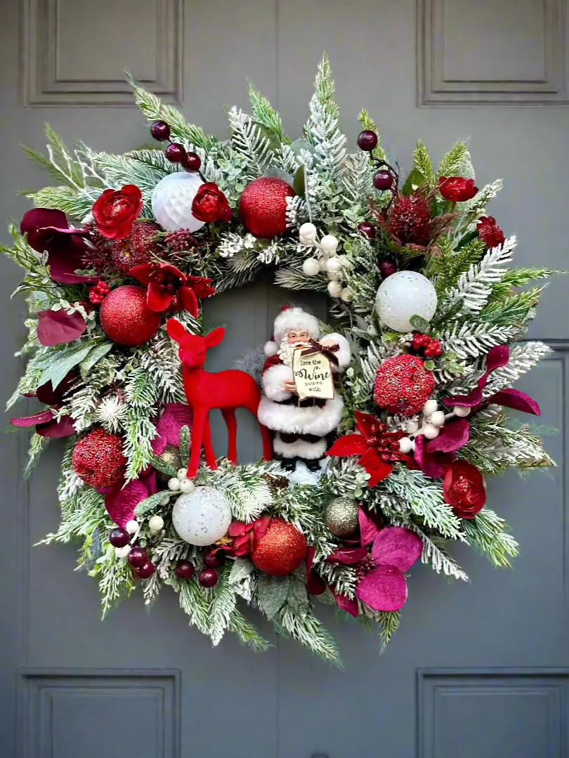 WINE O’CLOCK Christmas Wreath