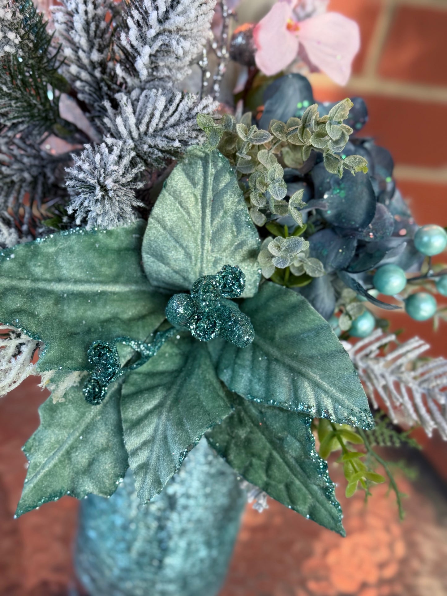 Coastal Christmas Floral Arrangement