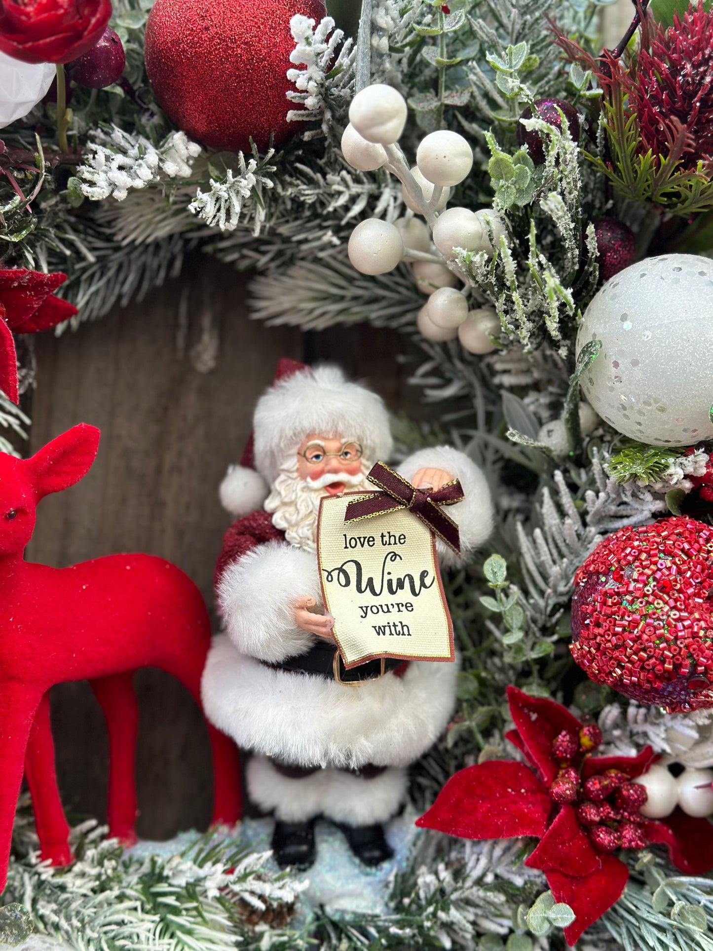 WINE O’CLOCK Christmas Wreath