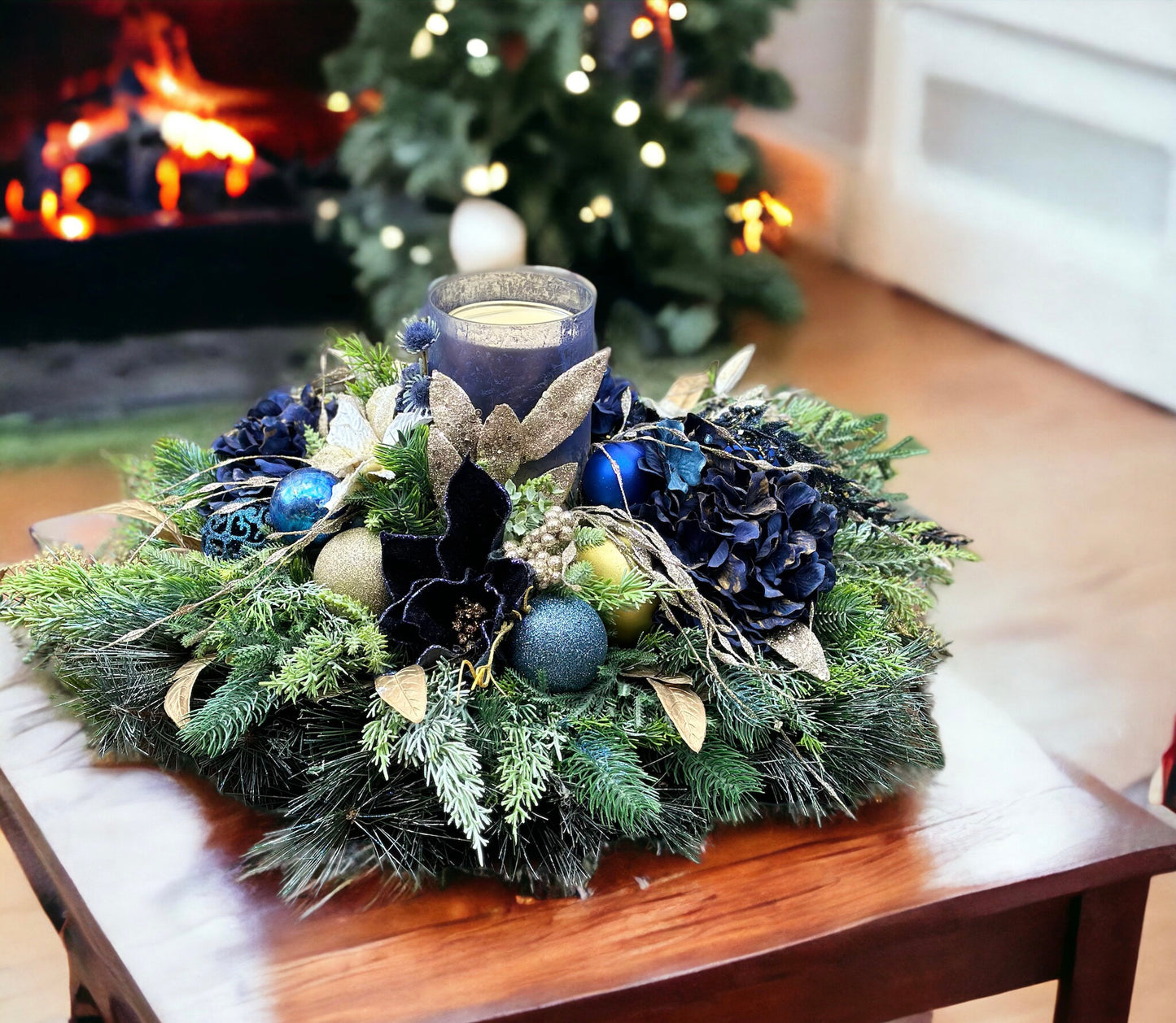 Velvet Night Christmas Centrepiece