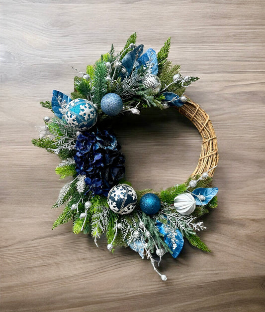 Midnight Glam Christmas Wreath