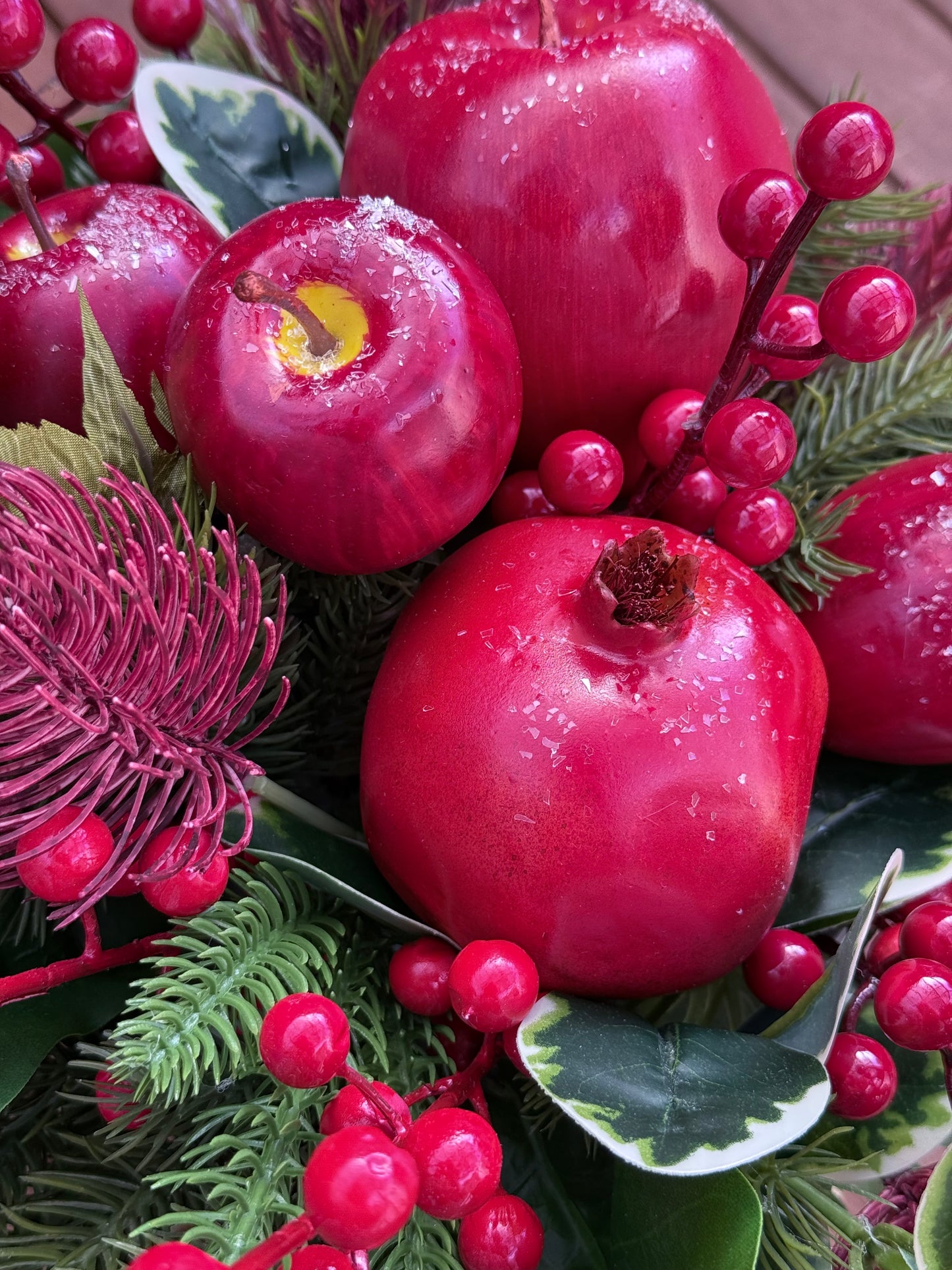 Apple Farm Christmas Arrangement