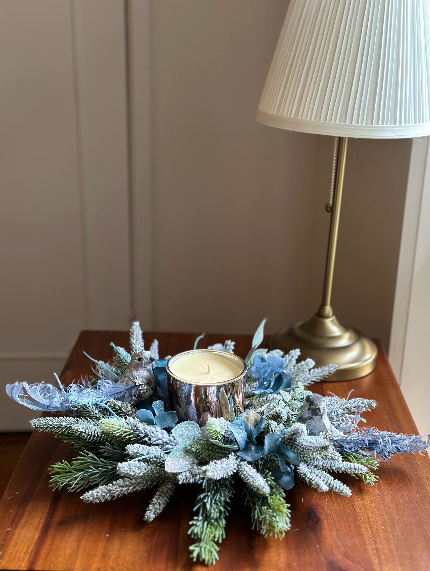 Bluebird Frosty Serenade Wreath