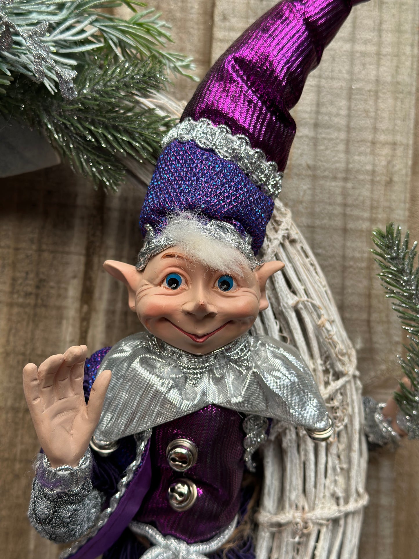 Amethyst Serenade Christmas Wreath