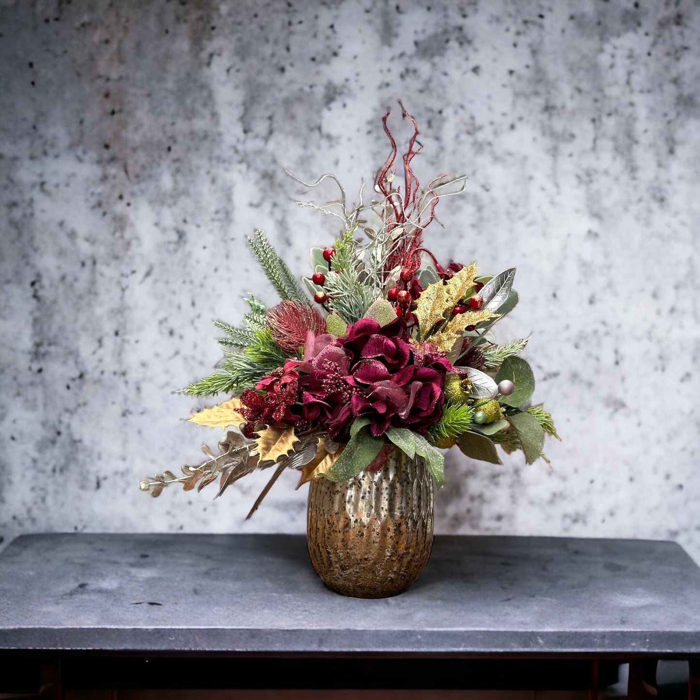 Shiraz Christmas Sparkle Arrangement