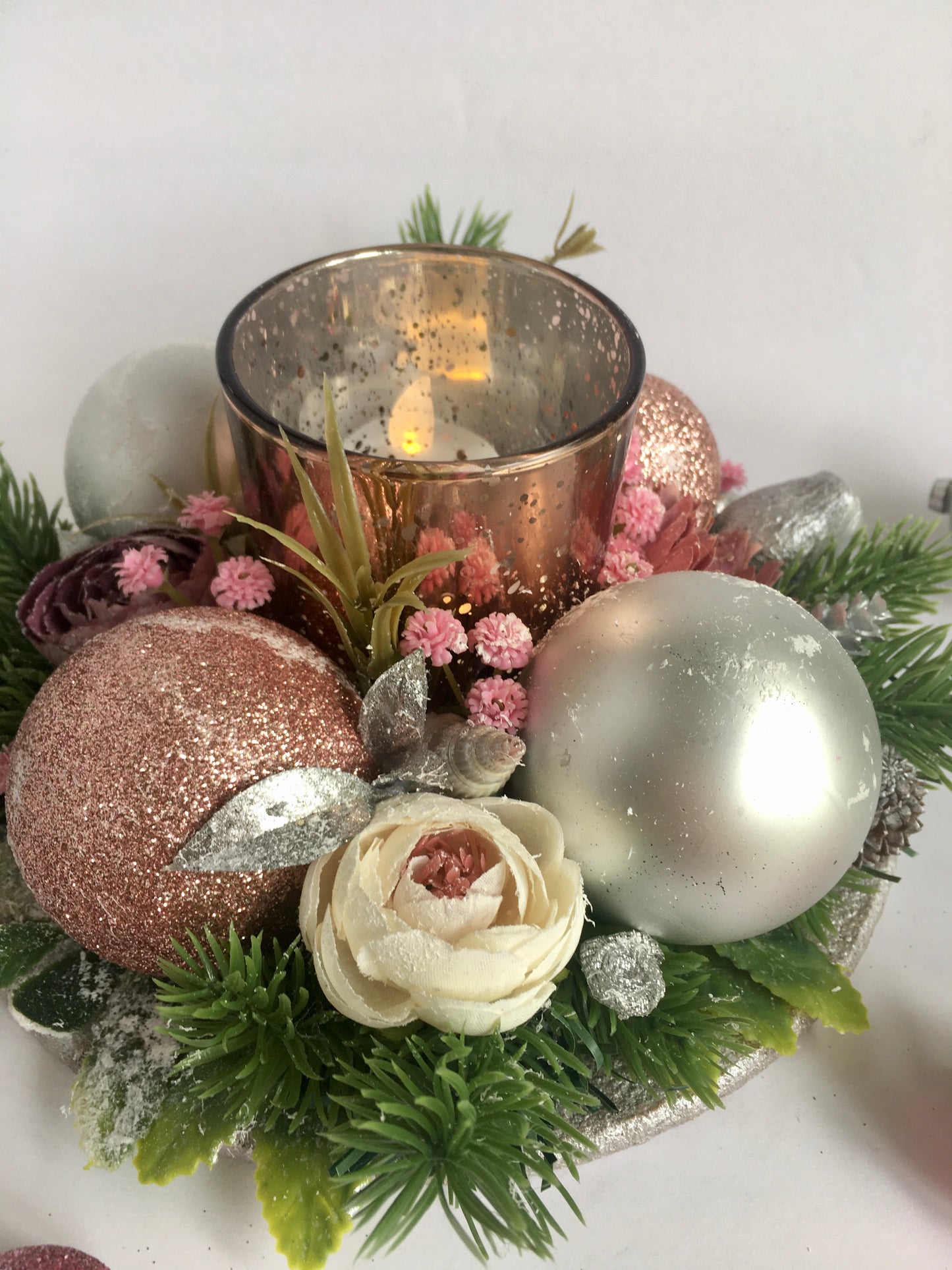 Delicate Elegance Candle Holder