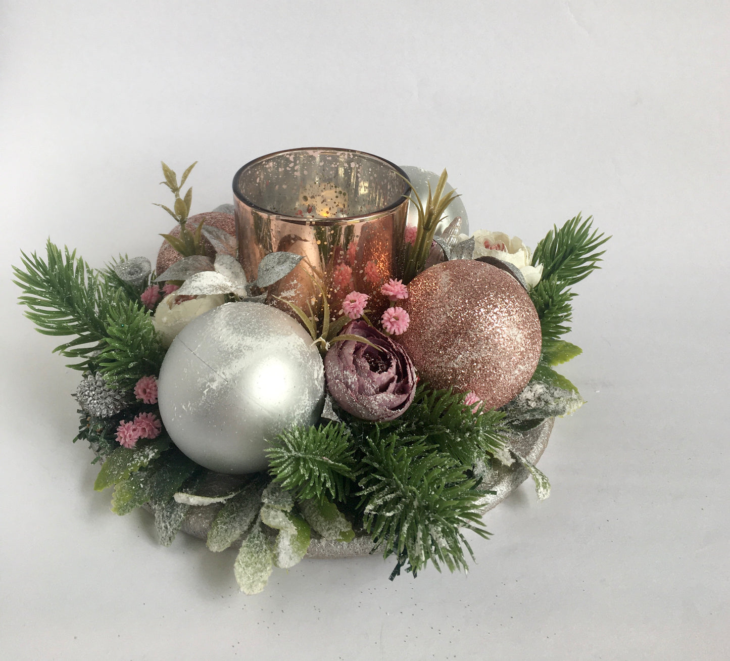 Delicate Elegance Candle Holder