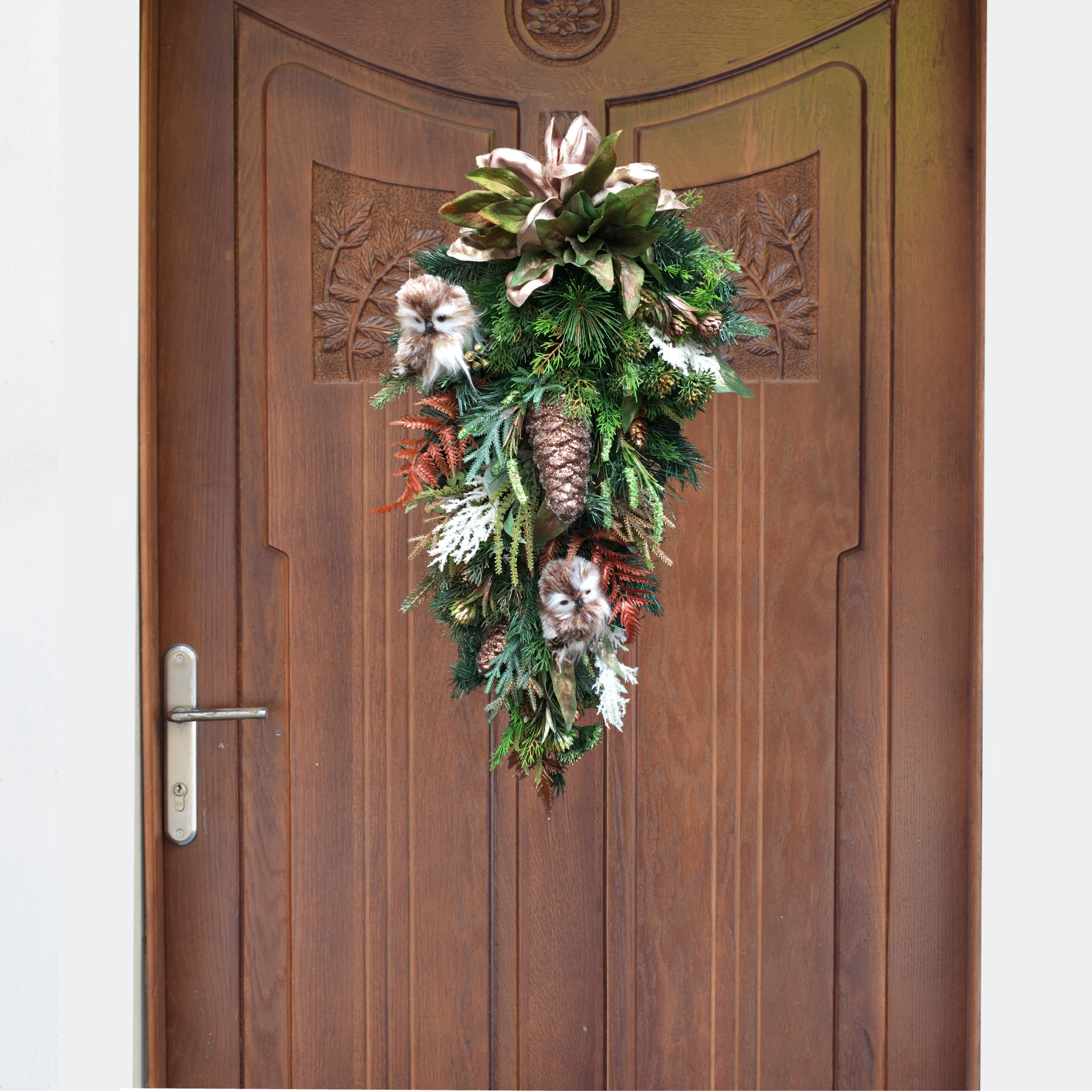 Owl's Christmas Teardrop Swag – Beliefs in Wreaths Decor Studio