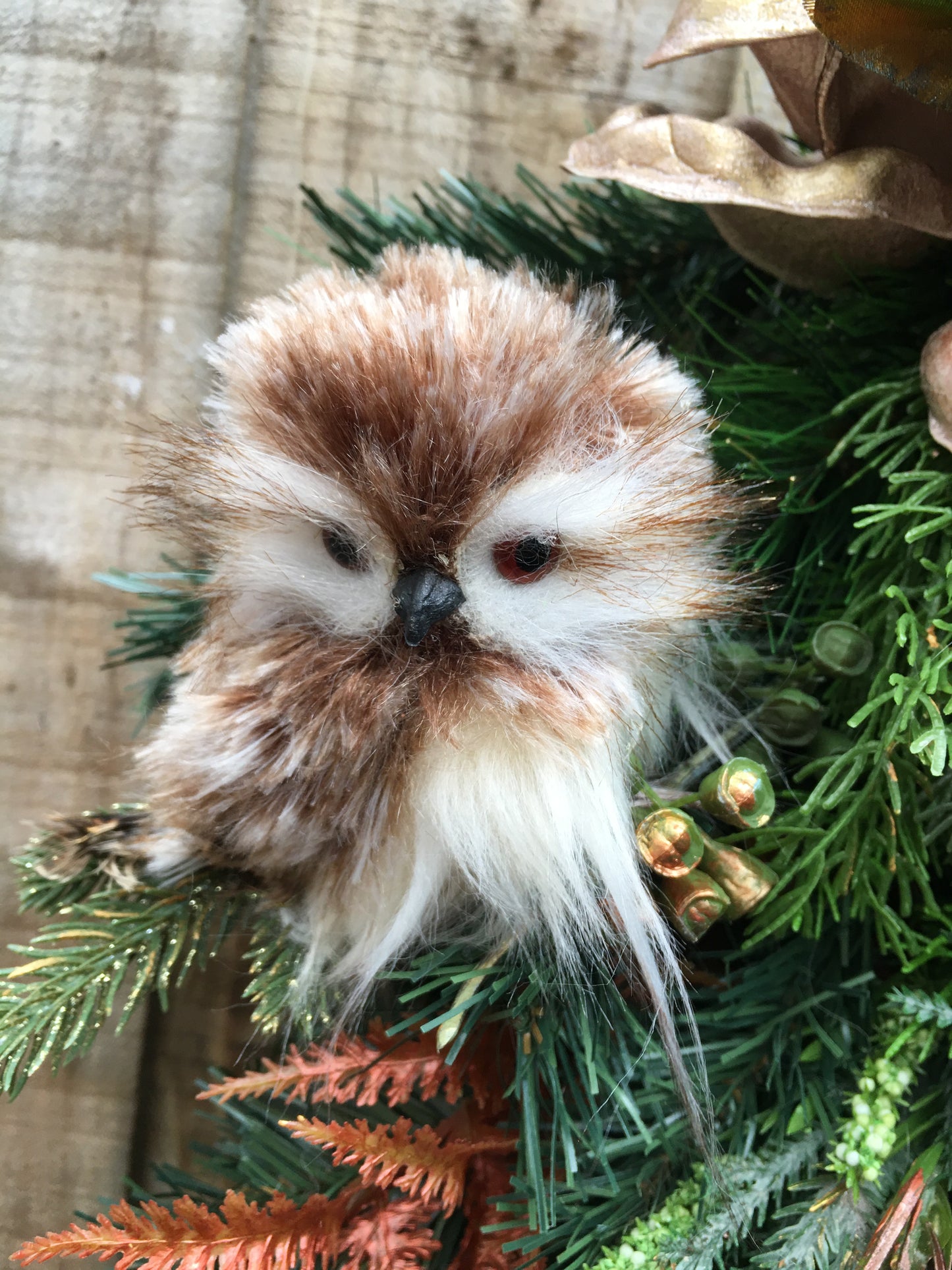 Owl’s Christmas Teardrop Swag