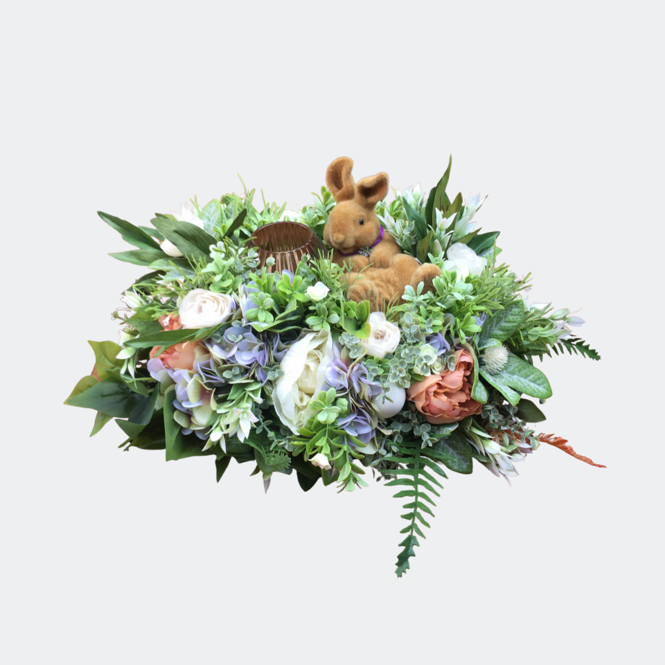 Vintage Easter Meadow Centrepiece
