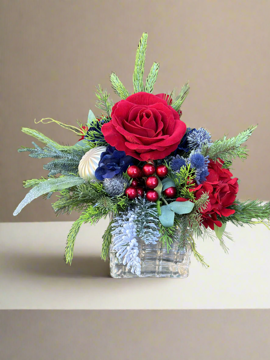 Winter Rose Table Arrangement