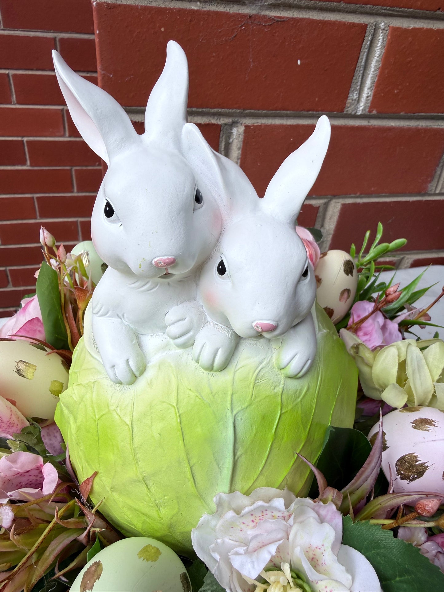Bunny Patch Еaster Table Decor