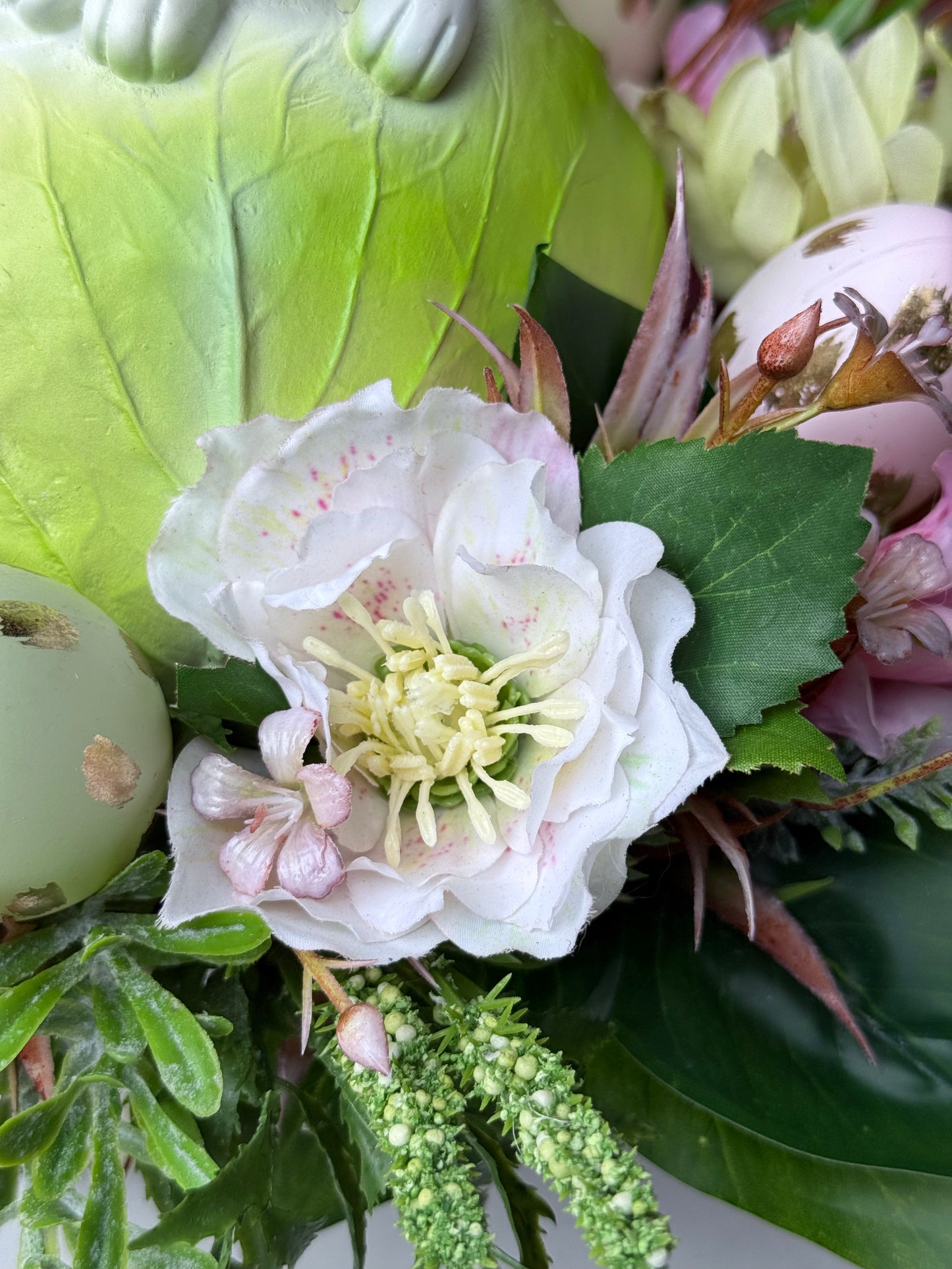 Bunny Patch Еaster Table Decor