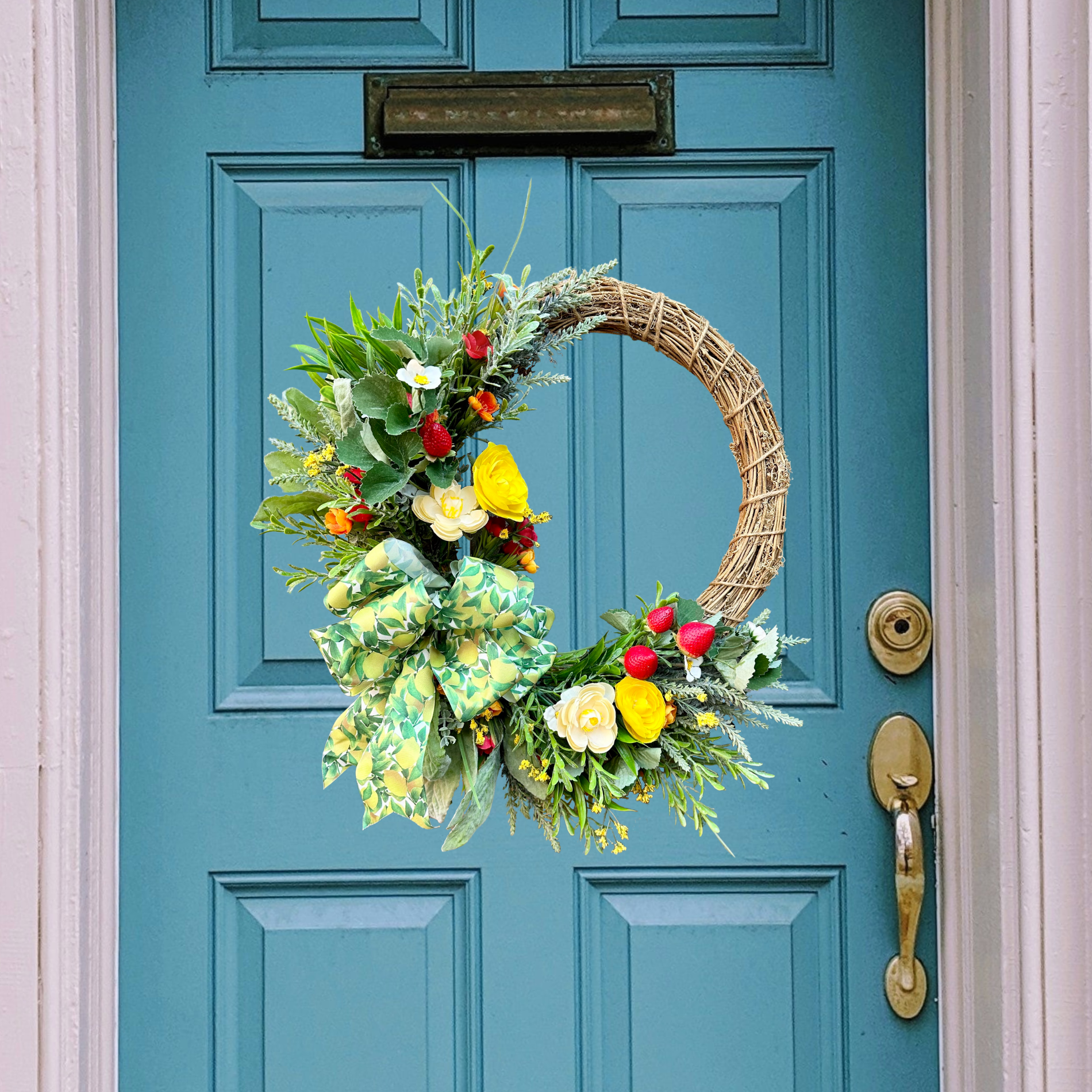 Strawberry Farm Wreath – Beliefs in Wreaths Decor Studio